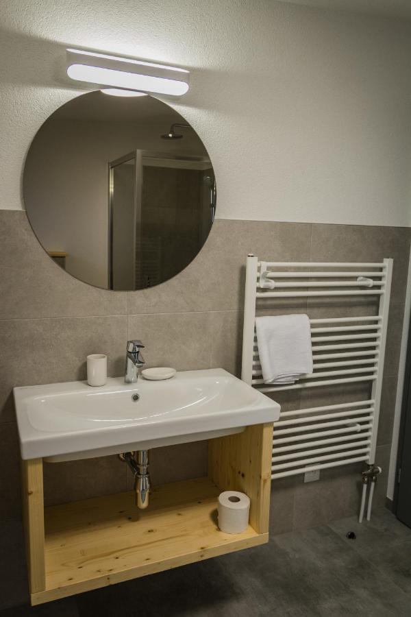Apartmany Lama Malatiny エクステリア 写真
